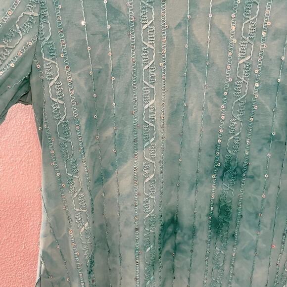 Turquoise Pointed Hem Top I - Picture 4 of 5